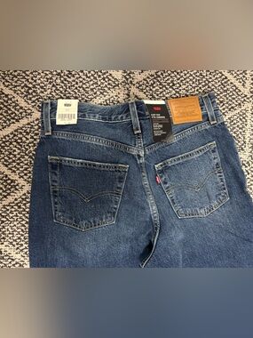Levi's women’s Dark Blue Relaxed Back-Pocket Jeans